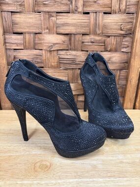 le chateau Black Crystal Mesh Platform Stiletto Pumps